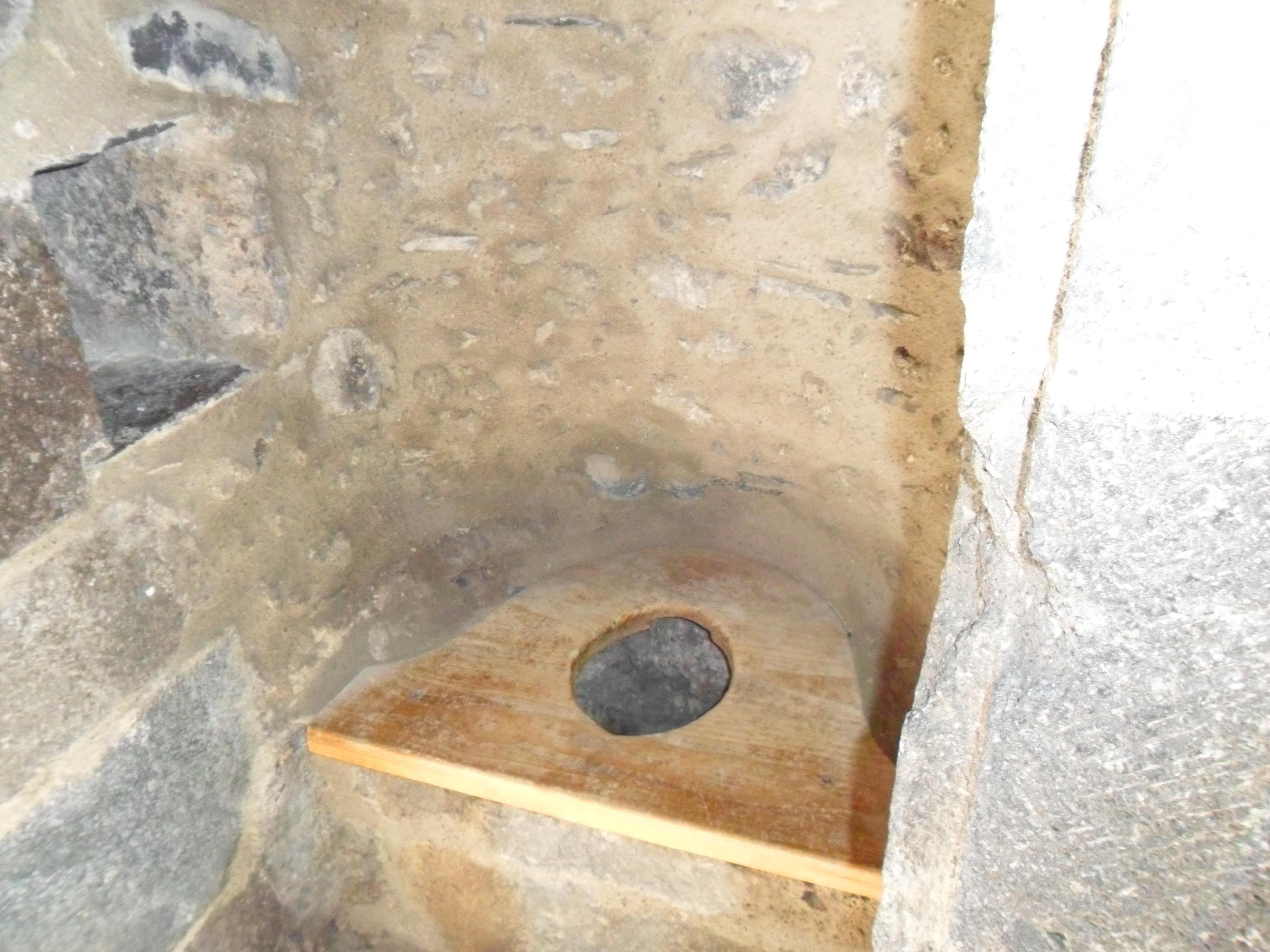 Forteresse de Montaiguillon French Baroudeur